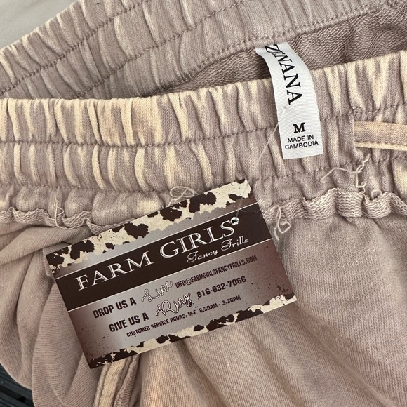 NWT ZENANA Ash Mocha Mineral Wash Terry Cloth Wide Leg Crop Pant Boho Size Med - Picture 7 of 10